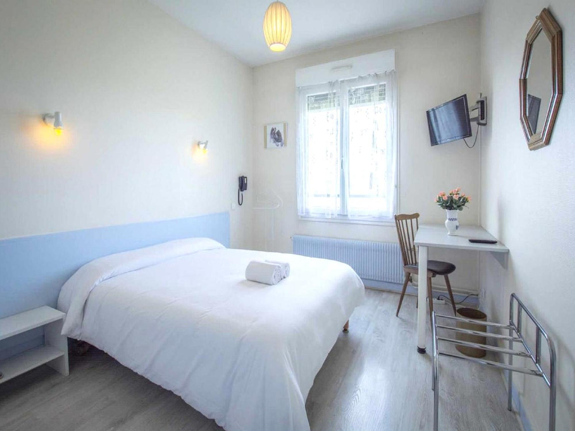 Hotel Le Relais De La Route Bleue Saint-Loup  Exteriér fotografie